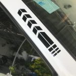 برچسب بدنه خودرو مهدیار طرح Arrows کد SM116 M بسته دو عددی