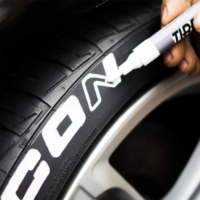 قلم لاستیک خودرو مدل YLW100 حجم 12 میلی لیتر